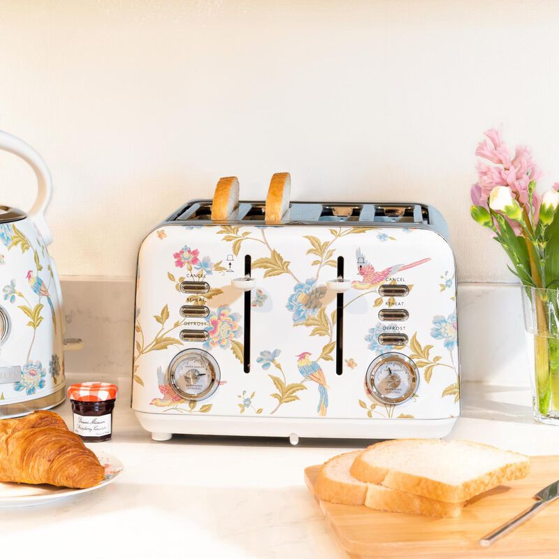 Laura Ashley 4 Slice Toaster Elvenden -  White & Silver image number 2